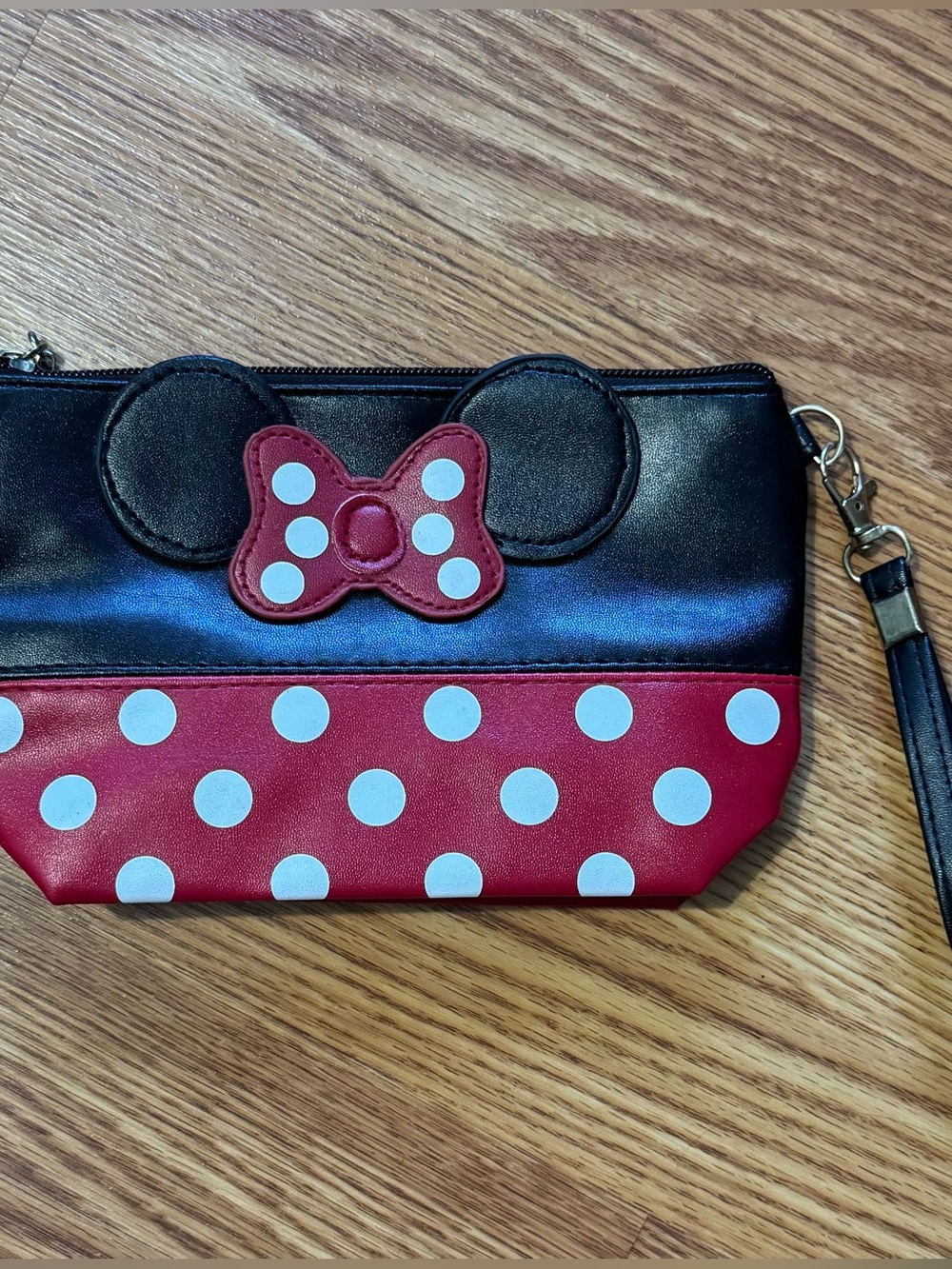 Minnie Mouse Polka Dot Faux Leather Wristlet / Cosmetic Pouch